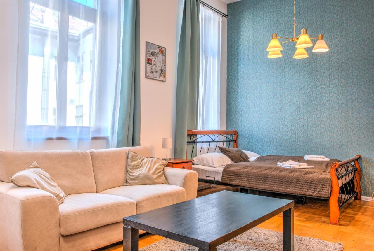 Central Apartments بودابست المظهر الخارجي الصورة