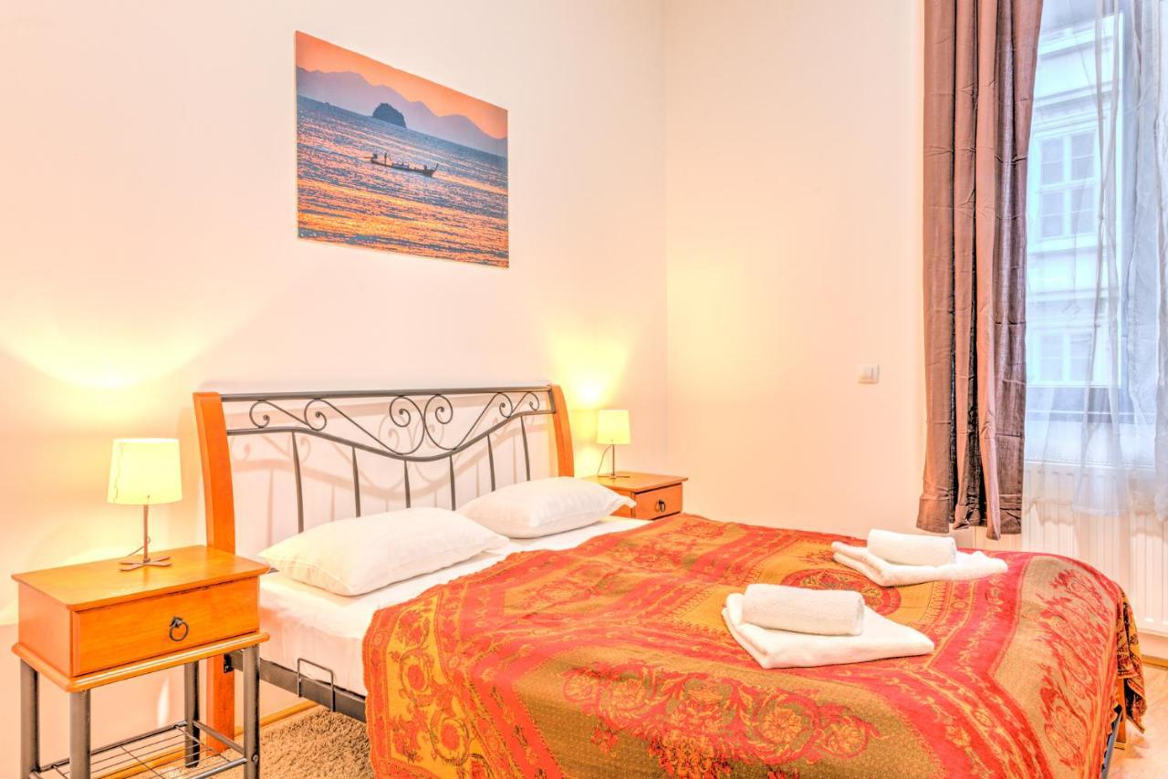 Central Apartments بودابست المظهر الخارجي الصورة