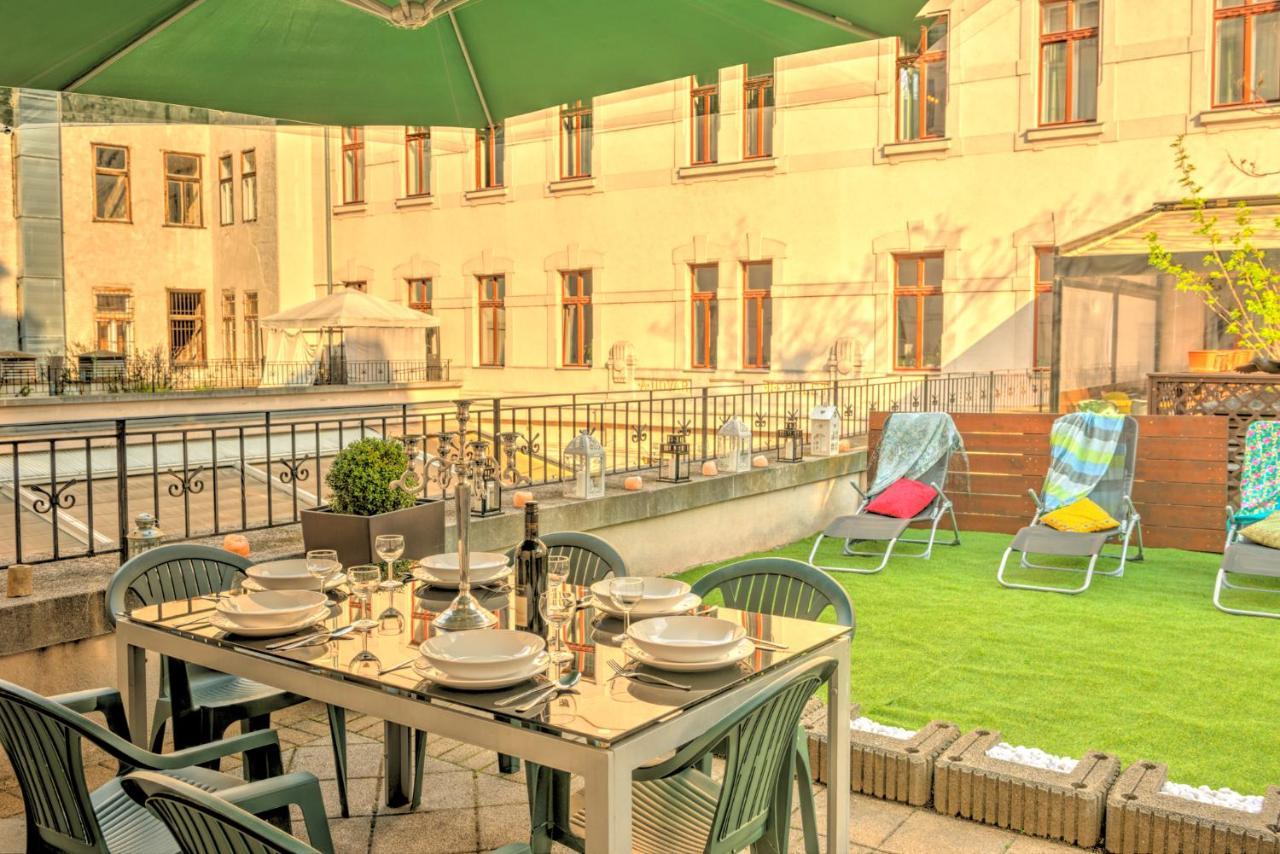 Central Apartments بودابست المظهر الخارجي الصورة