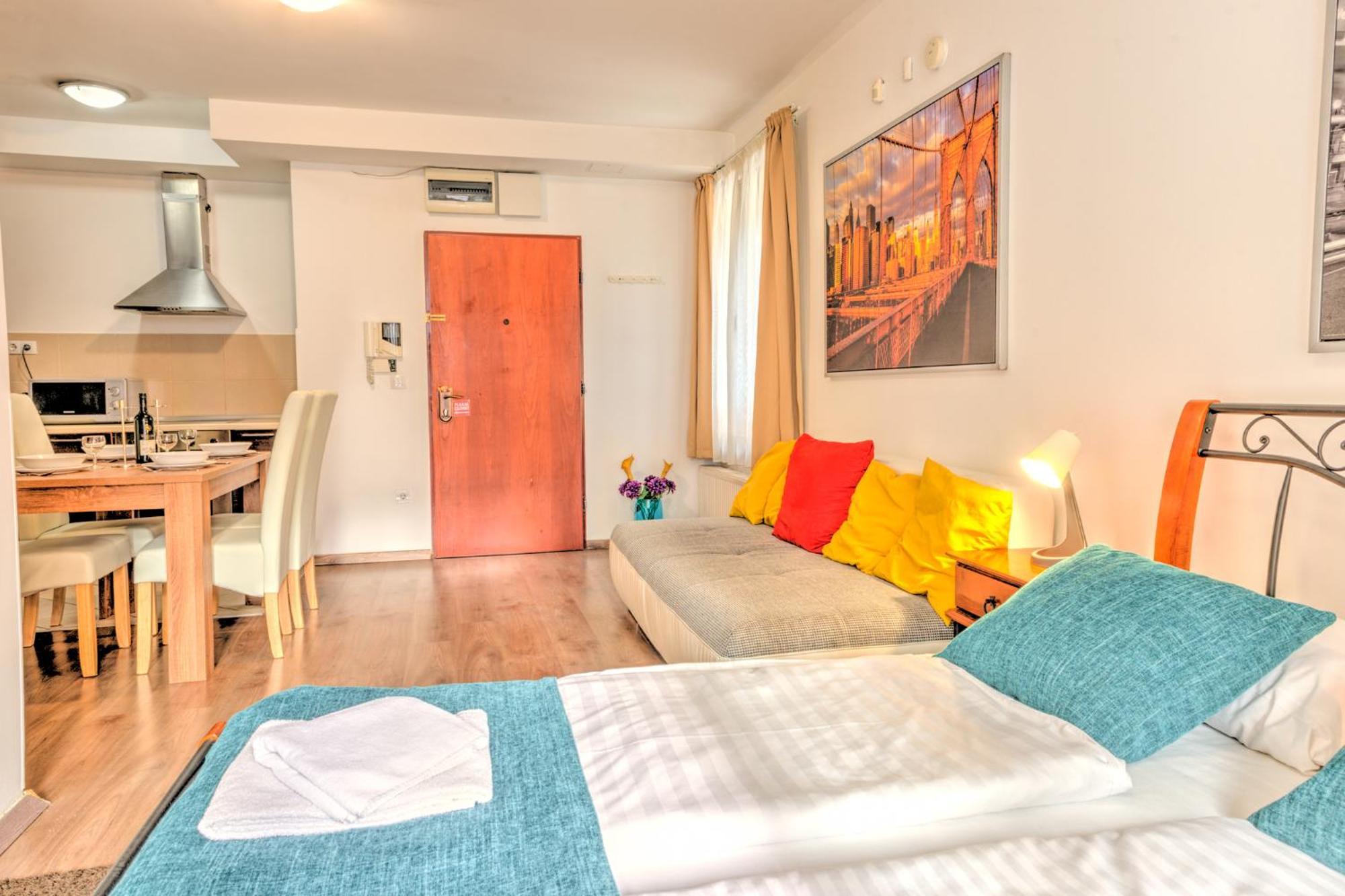 Central Apartments بودابست المظهر الخارجي الصورة